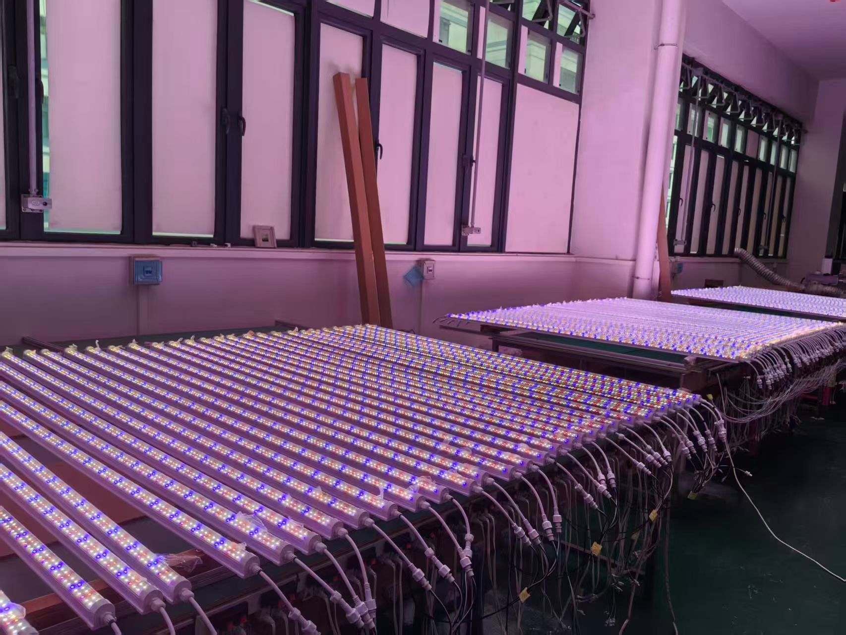 远程调光91看片软件免费灯